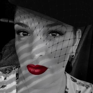 Meet your Posher, Cecilia